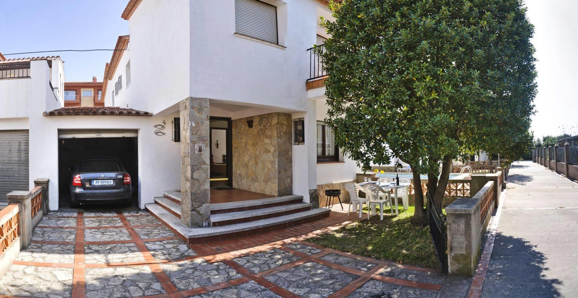 Rvapartaments Villas Piscis L'Estartit Dış mekan fotoğraf