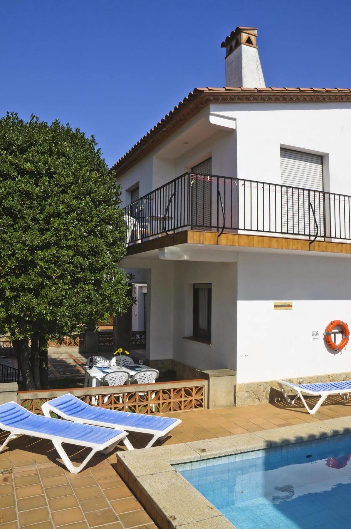 Rvapartaments Villas Piscis L'Estartit Dış mekan fotoğraf